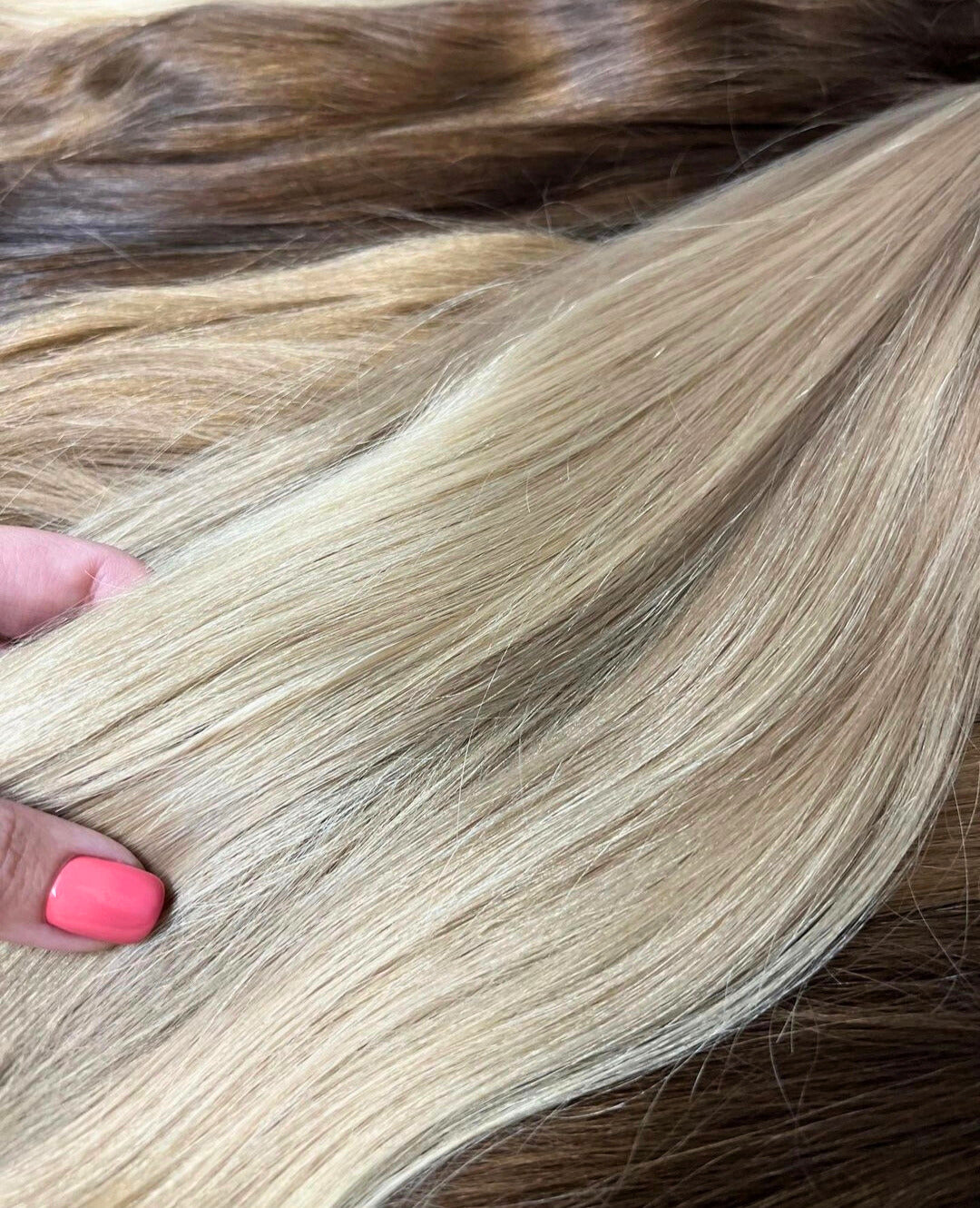 Dyed Slavic Balayage T8-8_22